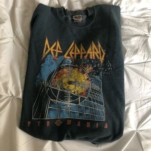 UO Def Leppard Crew neck hoodie